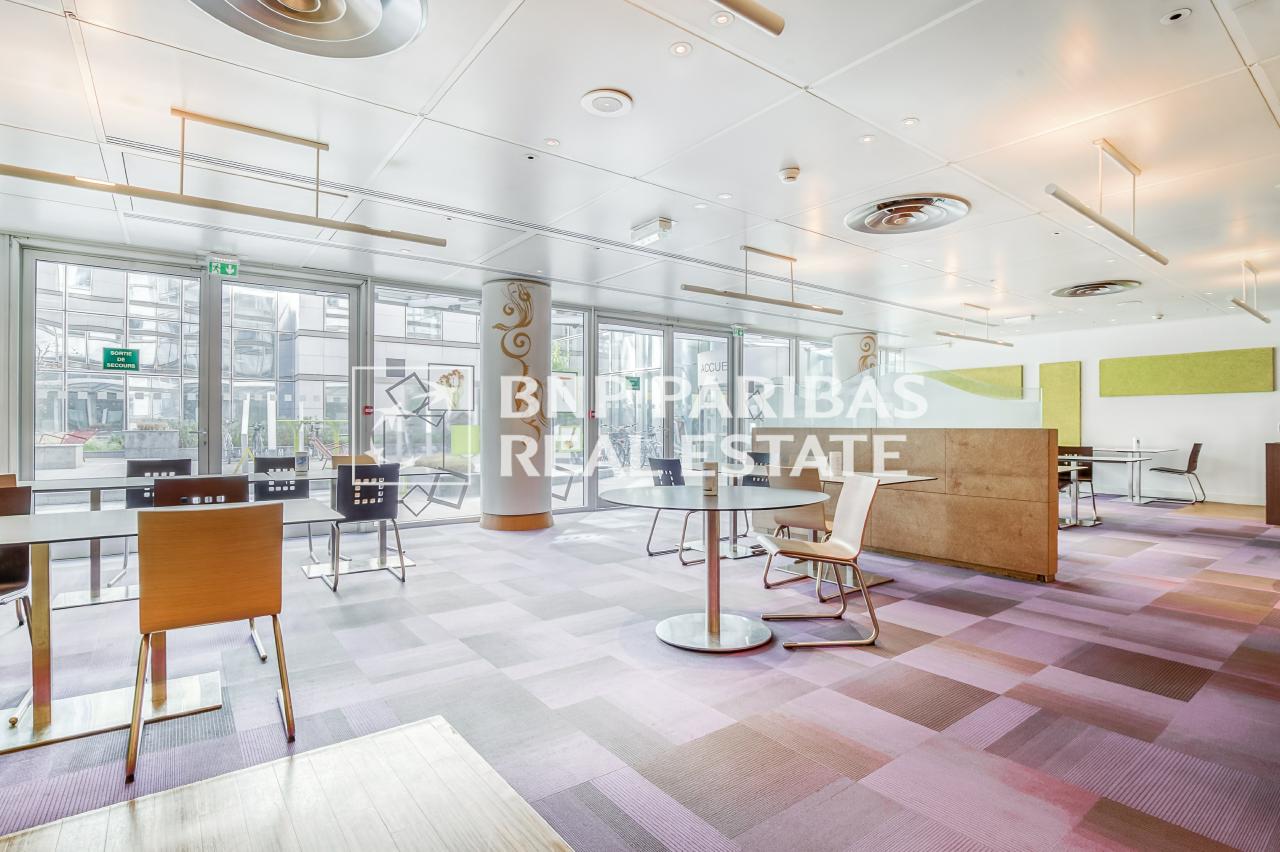 Bureau Paris 2449m² Location bureau Paris OLBUR2107078 14